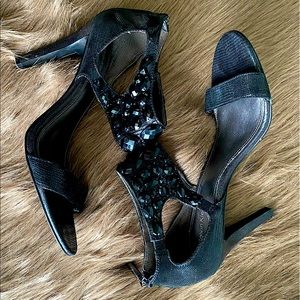 Calvin Klein Jeweled Heel size 8 reptile